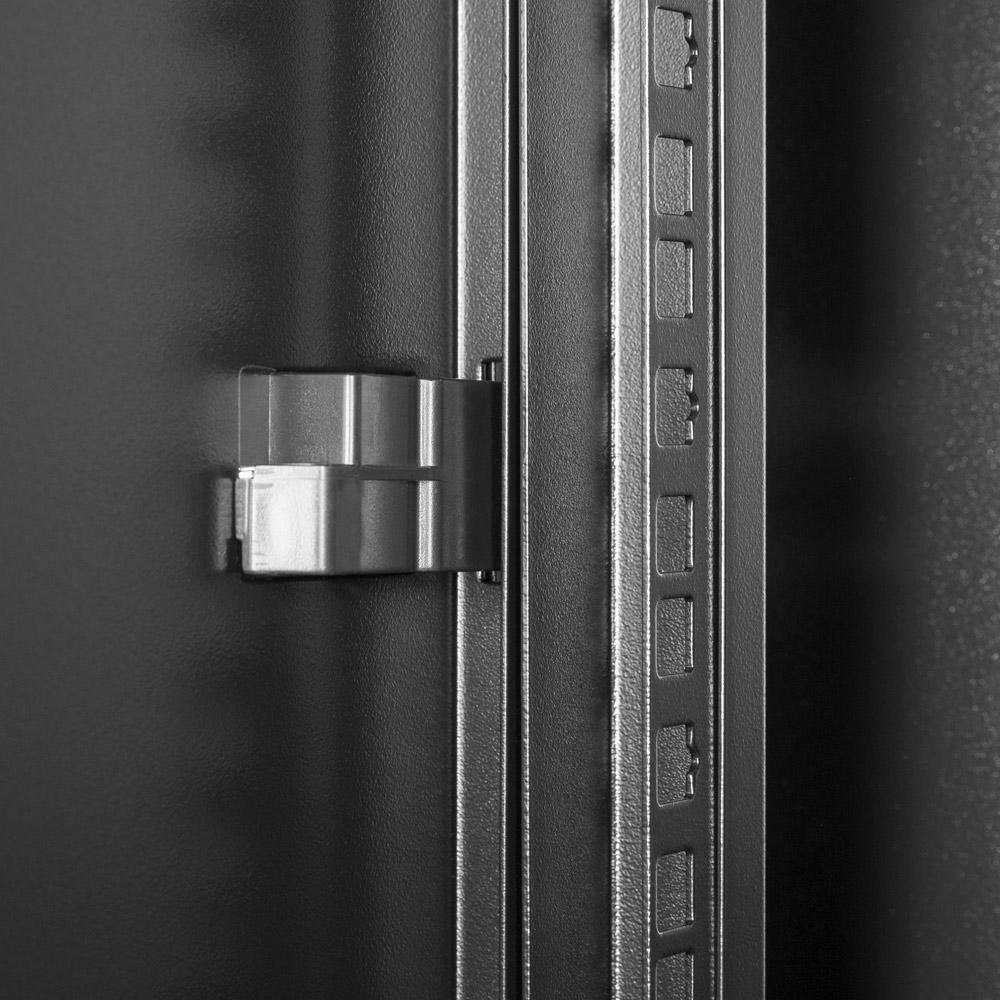 Adjustable 19-inch mounting rail inside the 6U network cabinet